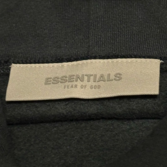 𝙵𝚎𝚊𝚛 𝙾𝚏 𝙶𝚘𝚍 𝙴𝚜𝚜𝚎𝚗𝚝𝚒𝚊𝚕𝚜 𝙷𝚘𝚘𝚍𝚒𝚎 (𝙻𝙰𝚁𝙶𝙴) - Picture 5 of 7